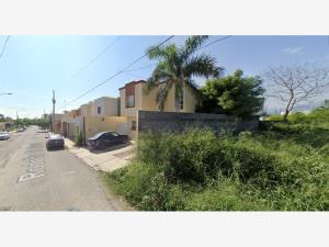 Casa en venta en Cumbres, Victoria — foto 3 de 21