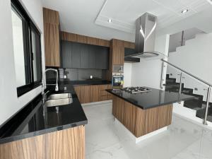 Casa en venta en Valle Imperial, Zapopan — foto 3 de 28