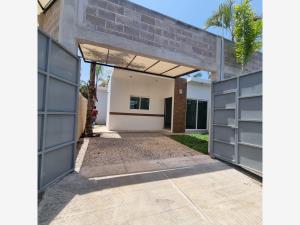 Casa en venta en Otilio Montaño, Cuautla — foto 2 de 12