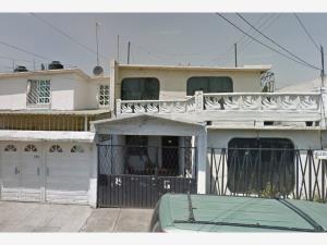 Casa en venta en Valle de Aragon, Nezahualcóyotl — foto 3 de 17