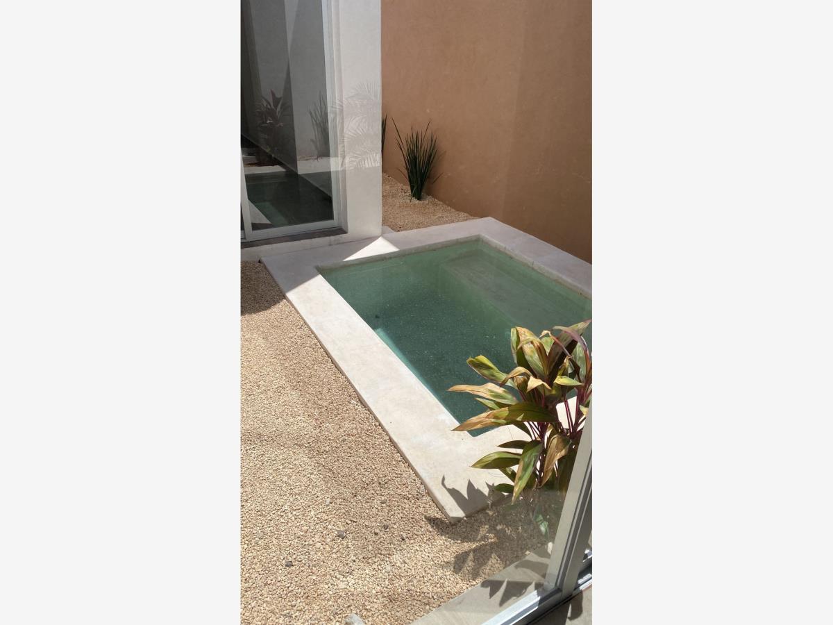 Casa en renta en Temozon Norte, Mérida — foto 1 de 9