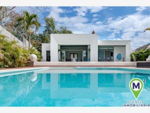Casa en venta en Club de Golf Santa Fe, Xochitepec, Morelos