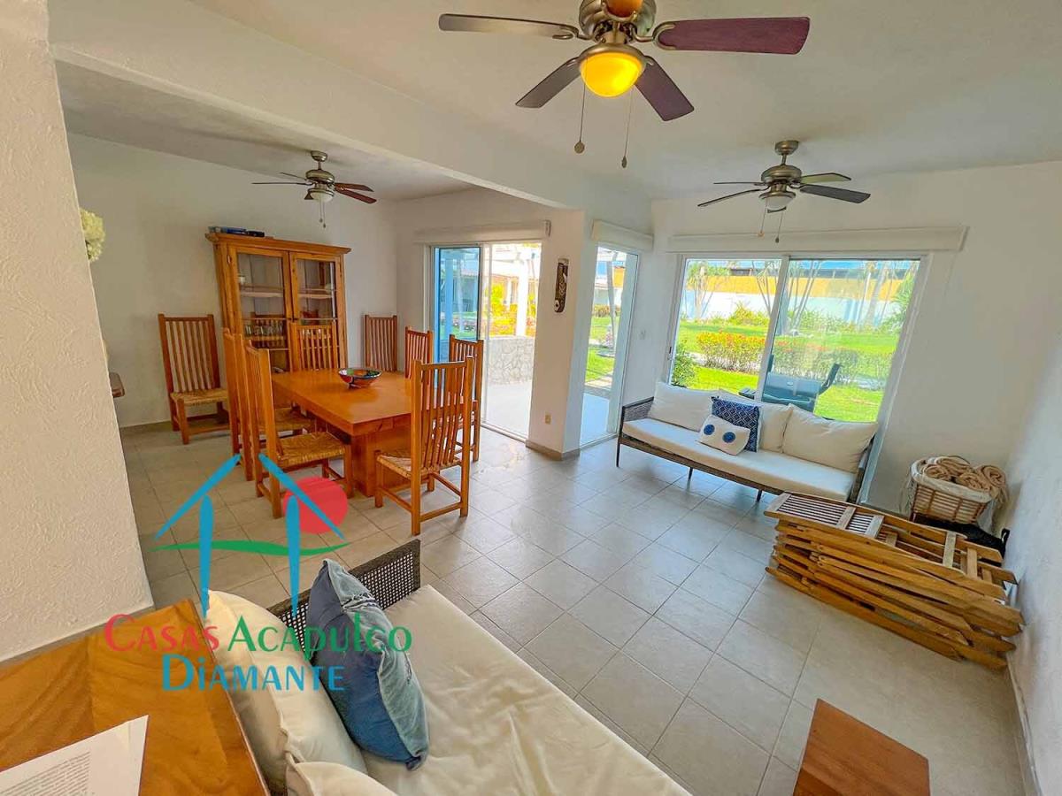 Casa en Venta en Granjas del Marqués, Acapulco de Juárez, Guerrero Casa en Venta en Granjas del Marqués, Acapulco de Juárez, Guerrero