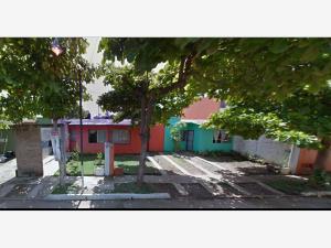 Casa en remate en Las Flores, Tapachula, Chiapas