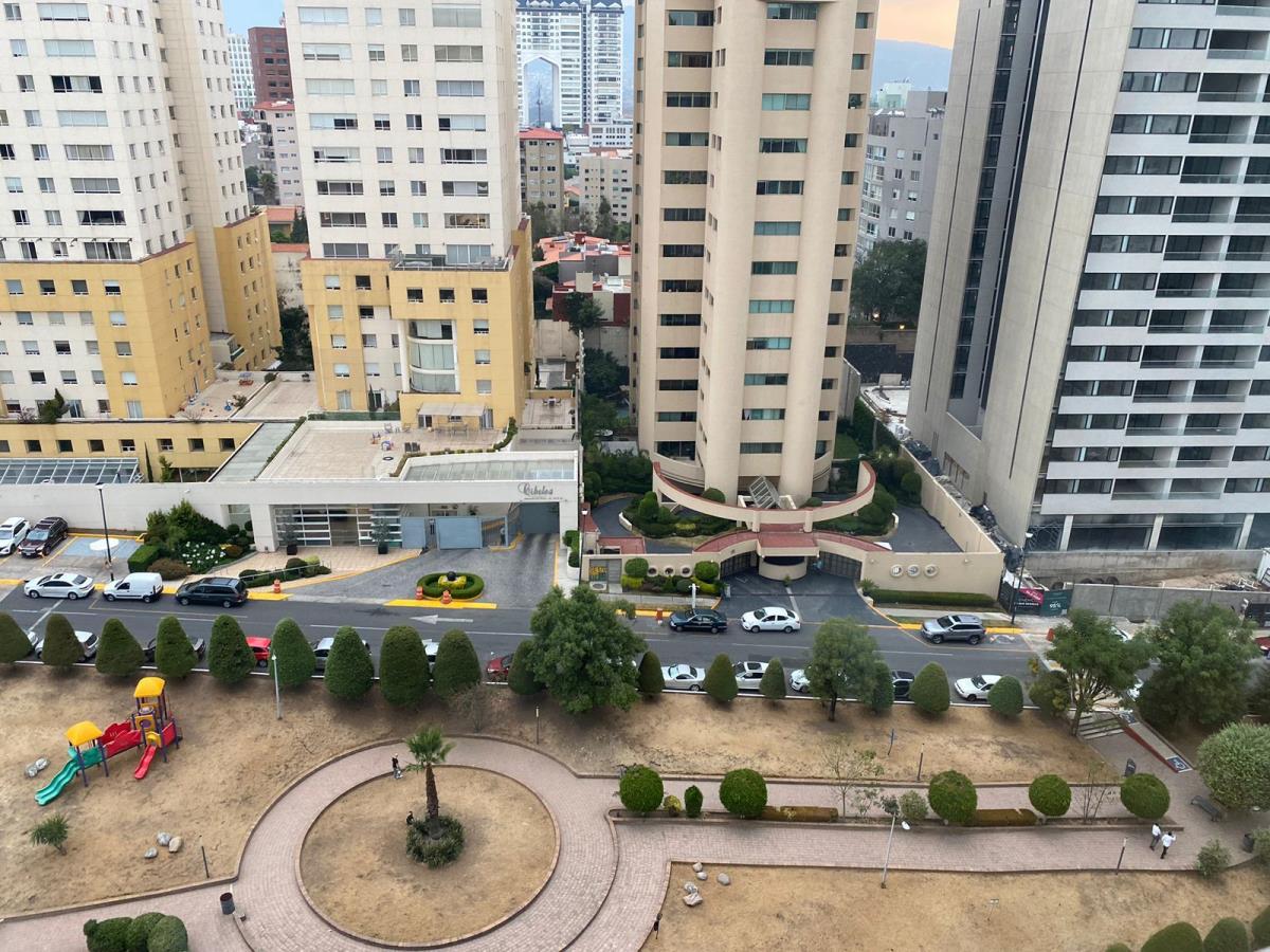 Departamento en venta en Hacienda de las Palmas, Huixquilucan — foto 1 de 27