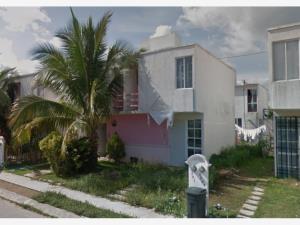 Casa en venta en Villas Riviera, Playa del Carmen — foto 1 de 8