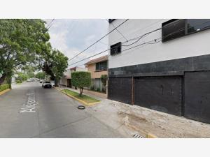 Casa en venta en Colonial Satelite, Naucalpan de Juárez — foto 2 de 10