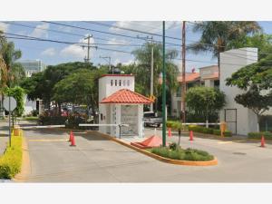 Casa en venta en Portales de Santa Úrsula, León — foto 2 de 11