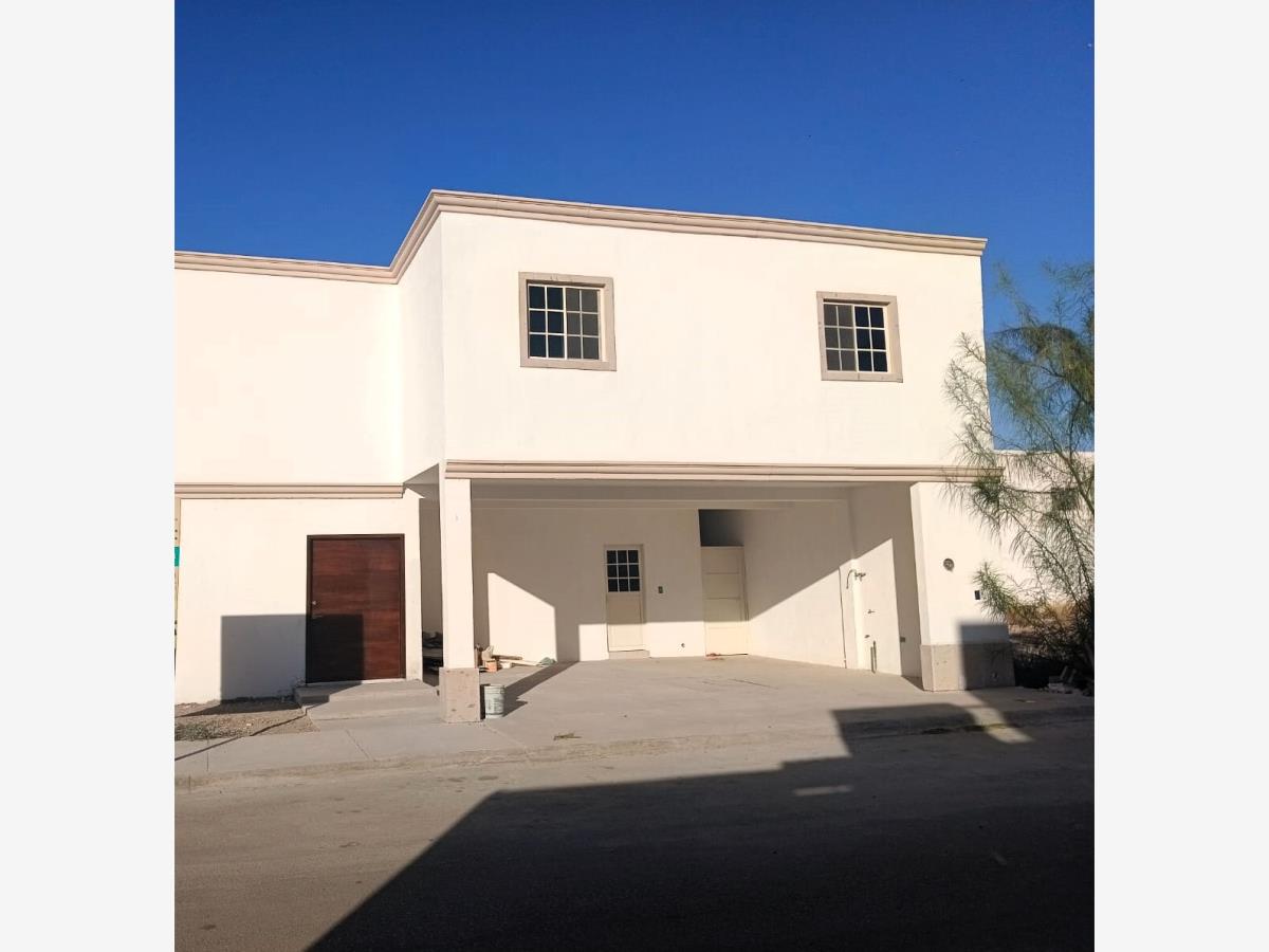 Casa en venta en Los Arrayanes, Gómez Palacio — foto 1 de 19