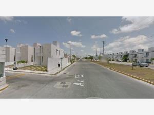 Casa en venta en Bahia Dorada, Benito Juárez — foto 2 de 11