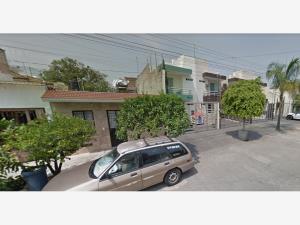 Casa en venta en Villa Vicente Guerrero, Guadalajara — foto 2 de 11