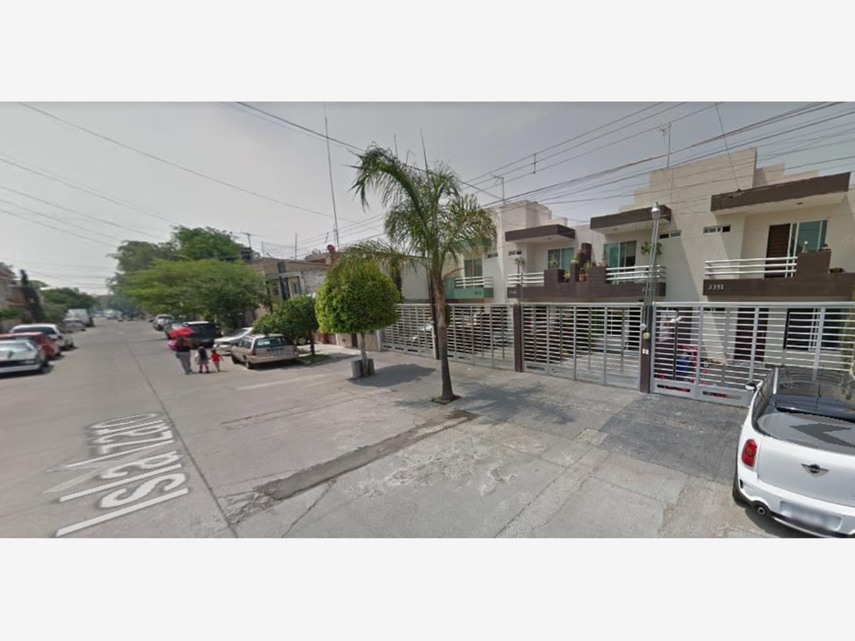 Casa en venta en Villa Vicente Guerrero, Guadalajara — foto 1 de 11