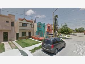 Casa en venta en Las Alamedas, Montemorelos — foto 2 de 8