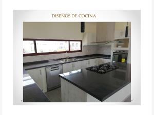 Casa en venta en San Miguel Totocuitlapilco, Metepec — foto 2 de 21