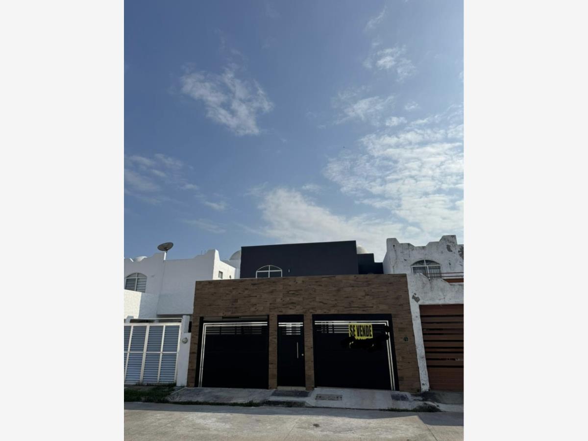 Casa en venta en Dieciocho de Marzo, Medellín de Bravo — foto 1 de 17
