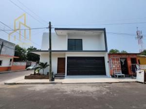 Casa en venta en Venustiano Carranza, Boca del Río — foto 2 de 20