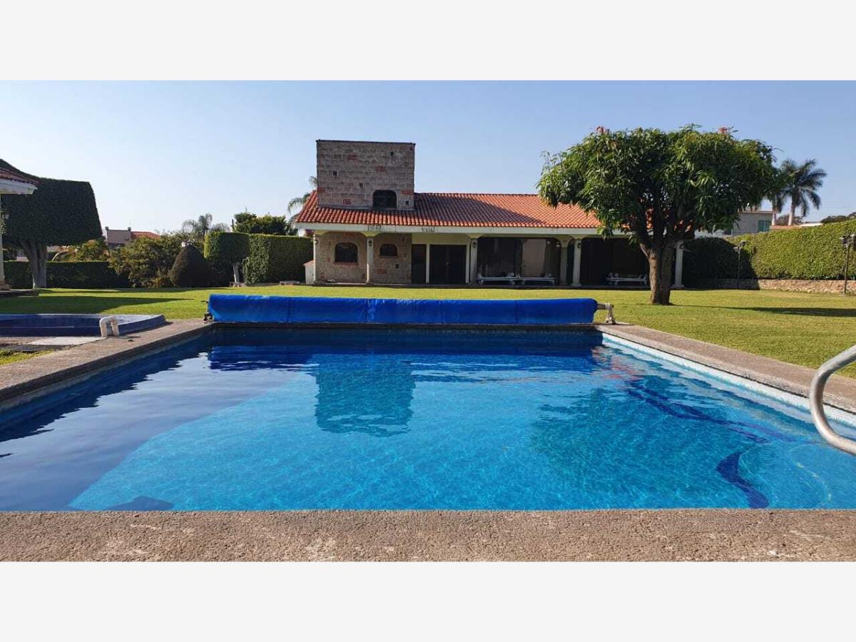 Casa en venta en Lomas de Cocoyoc, Atlatlahucan — foto 1 de 11