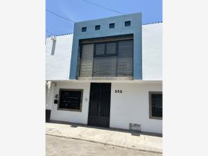 Casa en venta en Ampliación la Rosita, Torreón — foto 2 de 16