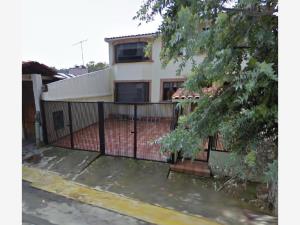 Casa en Paseos del Bosque, Naucalpan de Juárez, México