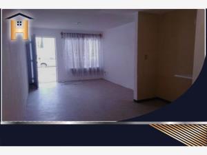 Casa en venta en Los Héroes Tecámac II, Tecámac — foto 2 de 9