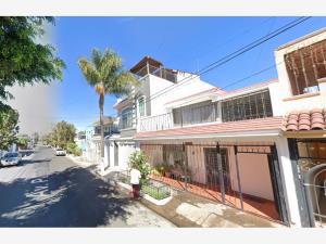 Casa en remate en Los Arrayanes, Guadalajara, Jalisco