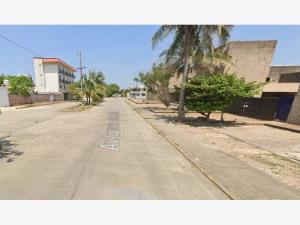 Casa en venta en Petrolera, Coatzacoalcos — foto 3 de 15