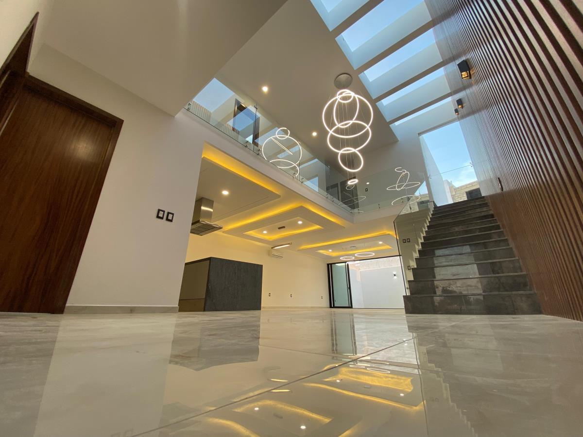 Casa en venta en Valle Imperial, Zapopan — foto 1 de 22