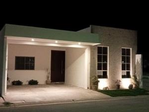 Casa en venta en Villas del Renacimiento, Torreón — foto 3 de 26