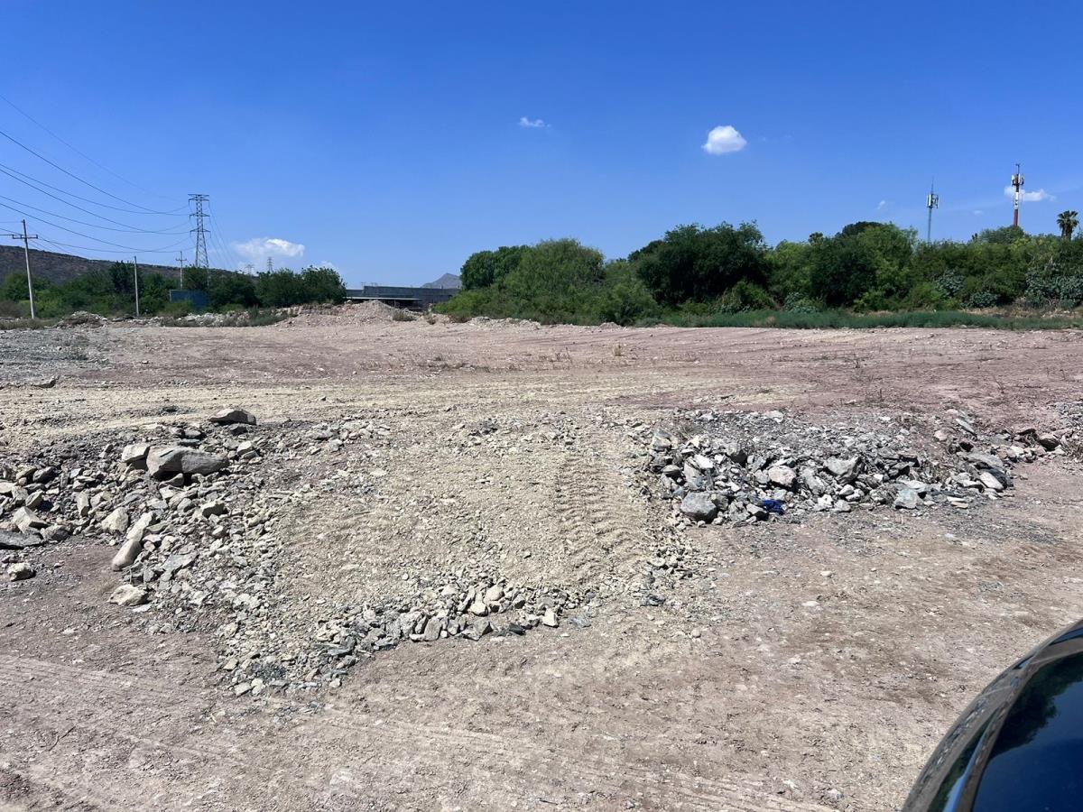 Terreno en renta en Valle de los Pinos, Ramos Arizpe — foto 1 de 6