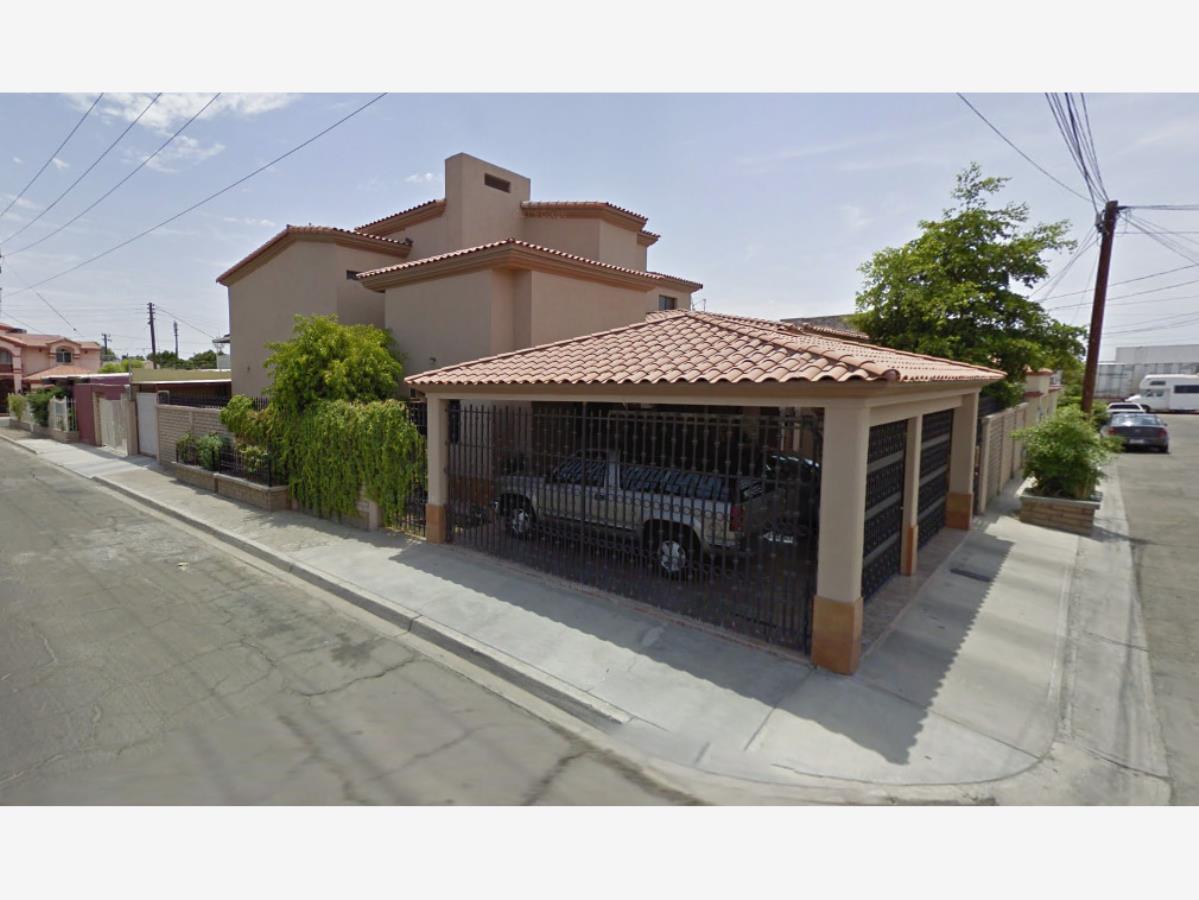 Casa en venta en Calafia, Mexicali — foto 1 de 8