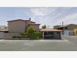 Casa en venta en Calafia, Mexicali — foto 3 de 8