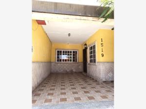 Casa en venta en Rincon de la Merced, Torreón — foto 2 de 23
