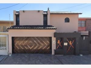 Casa en venta en Heroica Matamoros Centro, Matamoros — foto 2 de 11