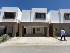 Casa en venta en Puerta de Hierro, Torreón, Coahuila de Zaragoza