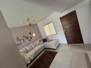 Casa en venta en Puerta de Hierro, Torreón — foto 3 de 17