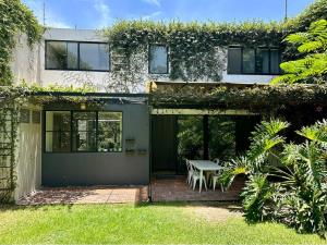Casa en venta en Jardines del Bosque Centro, Guadalajara — foto 3 de 15