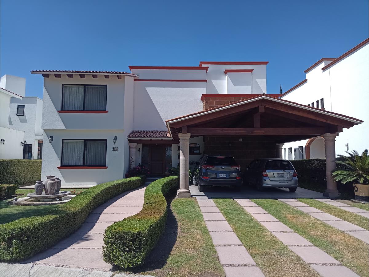 Casa en venta en Balvanera Polo y Country Club, Corregidora — foto 1 de 58