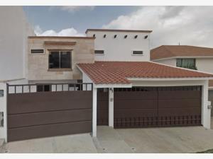 Casa en venta en Residencial Las Cumbres, Xalapa, Veracruz de Ignacio de la Llave