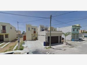 Casa en venta en Balcones de Alcala, Reynosa, Tamaulipas