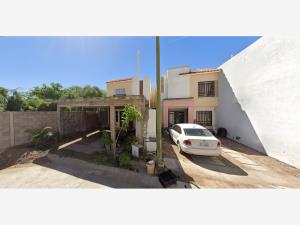 Casa en venta en Fundadores Residencial, Guasave — foto 2 de 10