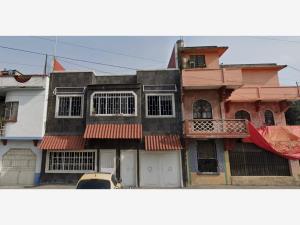 Casa en venta en Michoacana, Venustiano Carranza — foto 3 de 16