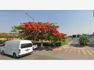 Casa en venta en Parques del Palmar, San Pedro Tlaquepaque — foto 3 de 11