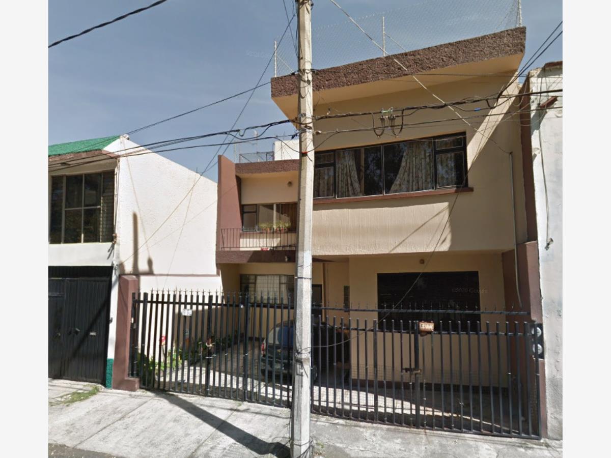 Casa en venta en Prado Churubusco, Coyoacán — foto 1 de 10