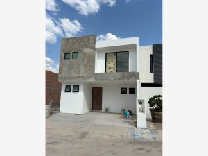 Casa en Villa de Pozos, San Luis Potosí, San Luis Potosí