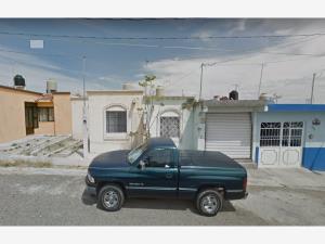 Casa en Villa de Nuestra Señora de La Asunción Sector Alameda, Aguascalientes, Aguascalientes