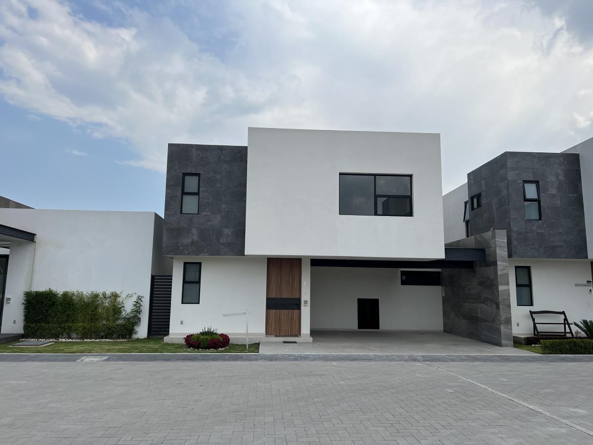 Casa en venta en Metepec Centro, Metepec — foto 1 de 21
