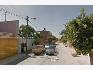 Casa en venta en El Salto Centro, El Salto — foto 3 de 8