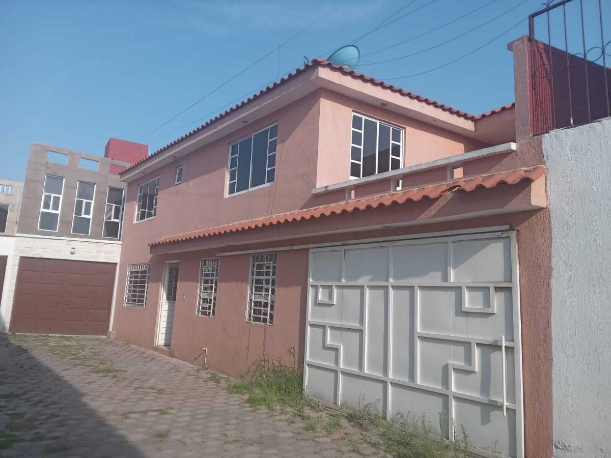 Casa en venta en Capultitlán Centro, Toluca — foto 1 de 14