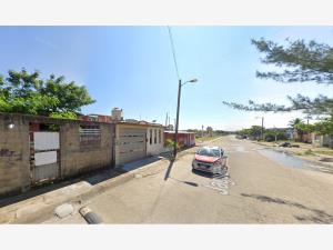 Casa en venta en Ciudad Olmeca, Coatzacoalcos — foto 3 de 11