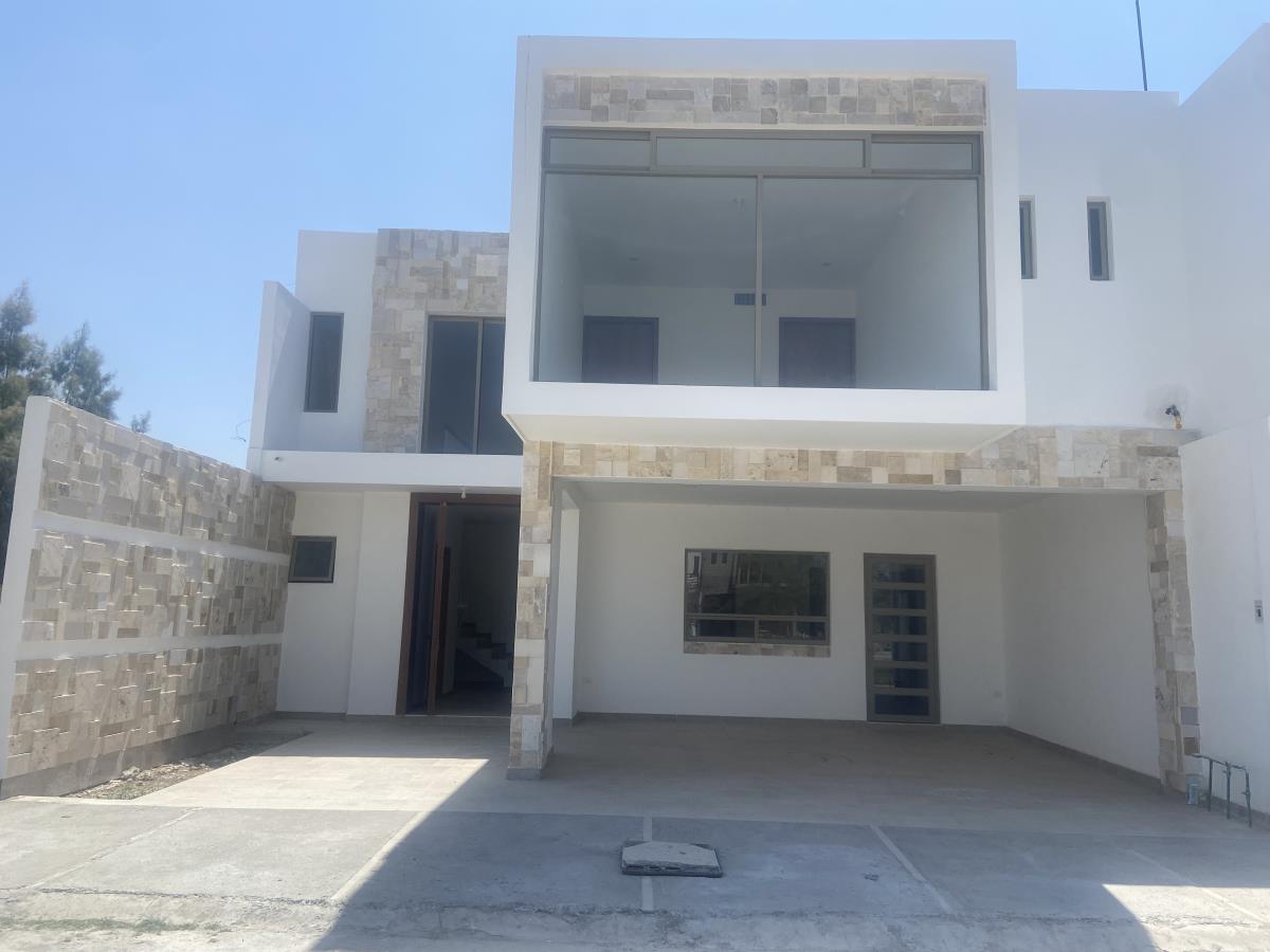 Casa en venta en Las Trojes, Torreón — foto 1 de 31